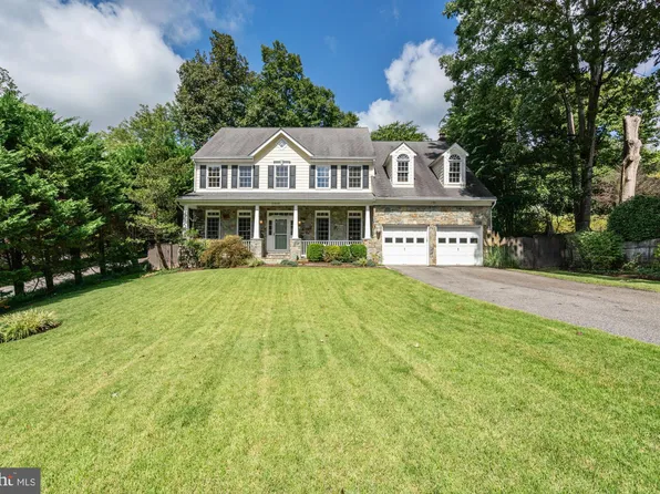 5408 Tuscarawas Rd, Bethesda, MD 20816