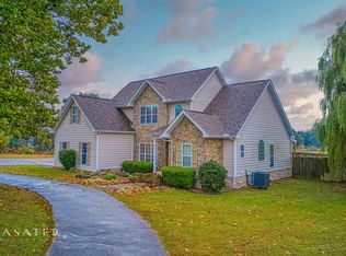 10801 Daffodil Ct, Harrison, AR 72601