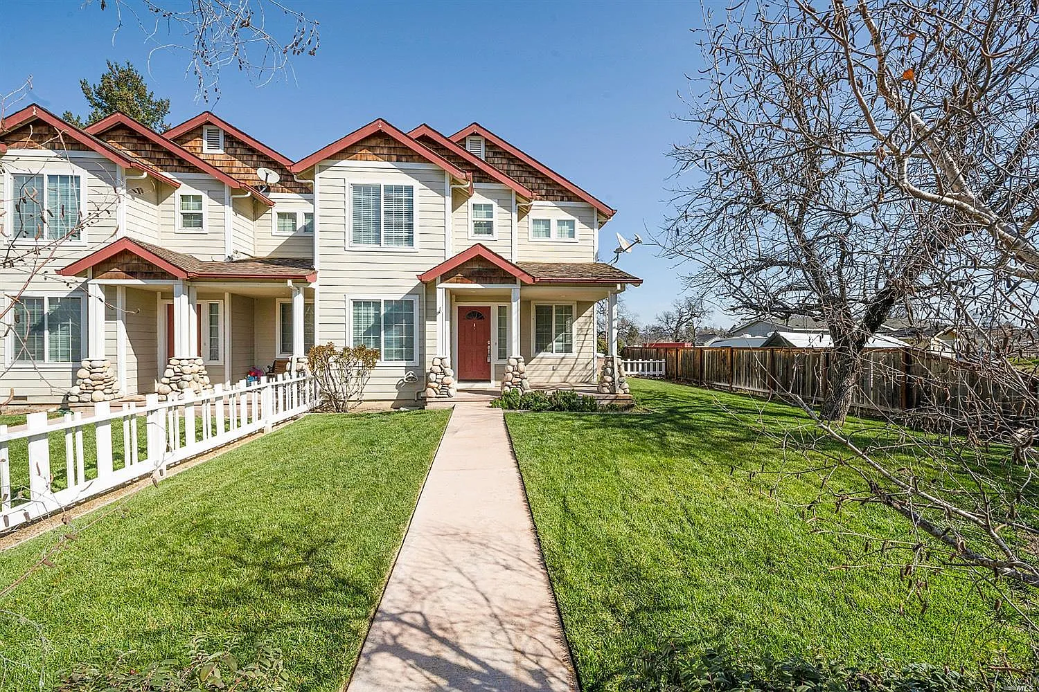 21090 Santa Clara Rd photo 1
