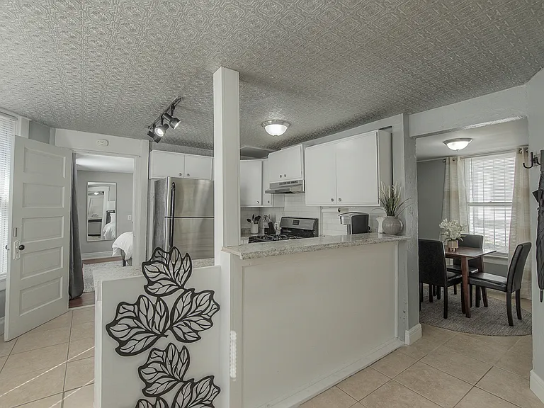4416 Terrace St #1 — Photo 13
