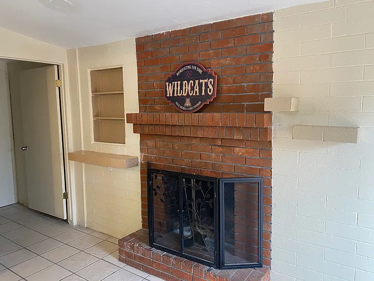 1229 N 4th Ave — Photo 10