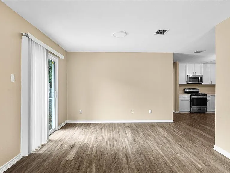 8103 Willet Trl #A — Photo 4