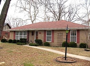 5138 Mockingbird Ln, Saint Joseph, MO 64506