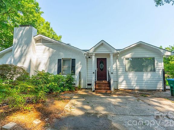 5th image of 9032 Boyd Dr
