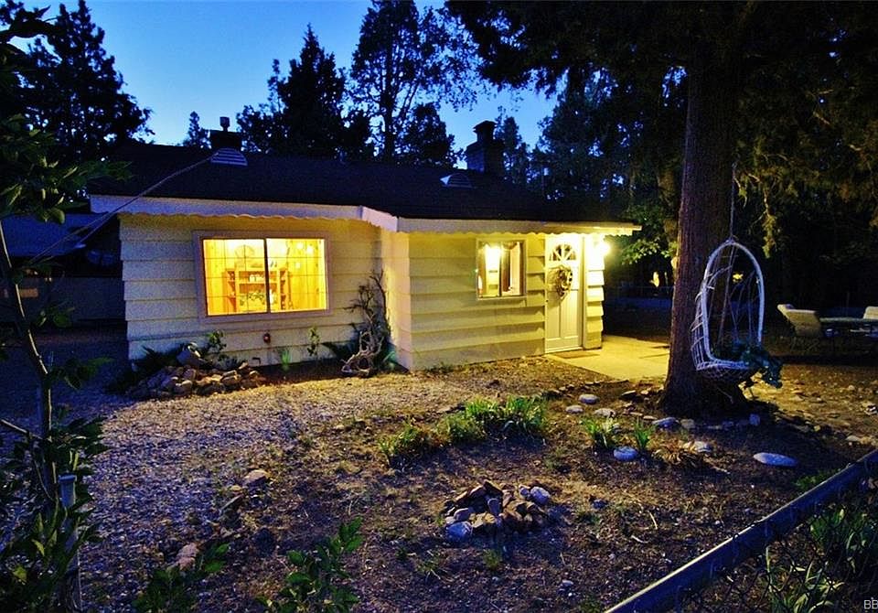 1st image of 378 Holmes Ln