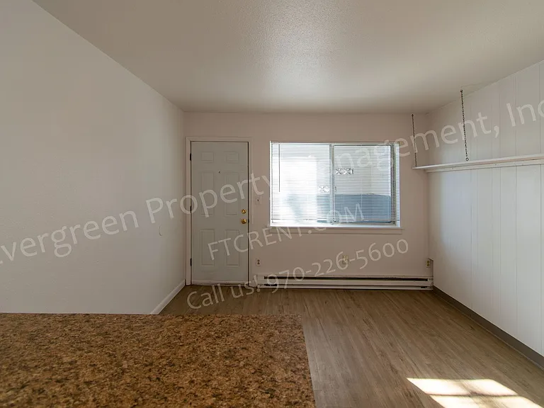 500 W Laporte Ave — Photo 6