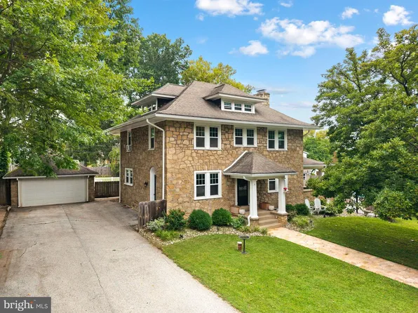 5 Jefferson Ave, East Norriton, PA 19401