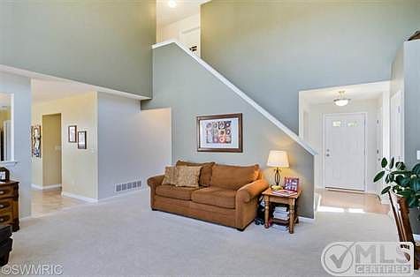 5th image of 13245 Mulberry Ct
