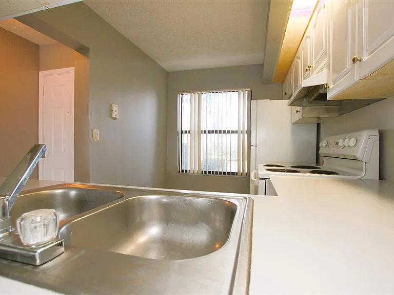 217 Lake Pointe Dr #107 — Photo 8