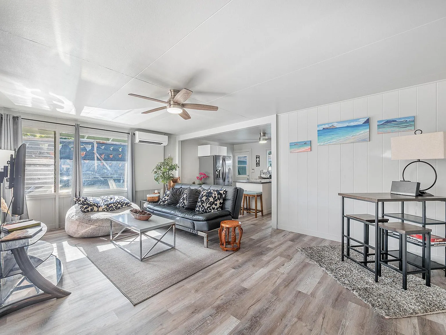 3 bed, 1300 sqft, $5,750 — Photo 3