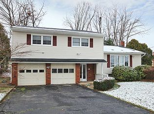 13-66 Lyle Ter, Fair Lawn, NJ 07410