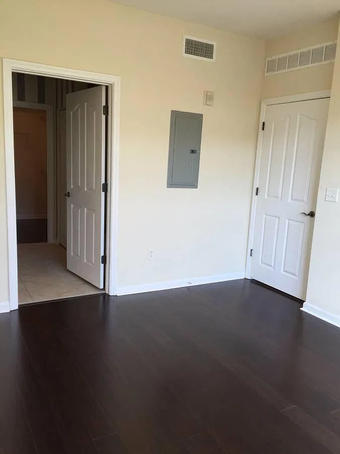 10435 Midtown Pkwy — Photo 3