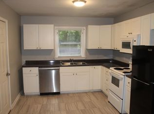 203 Bell St, Petal, MS 39465