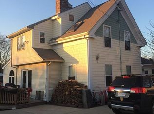 47 Pearl St, Weymouth, MA 02191