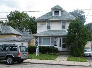 493 North St, Elgin, IL