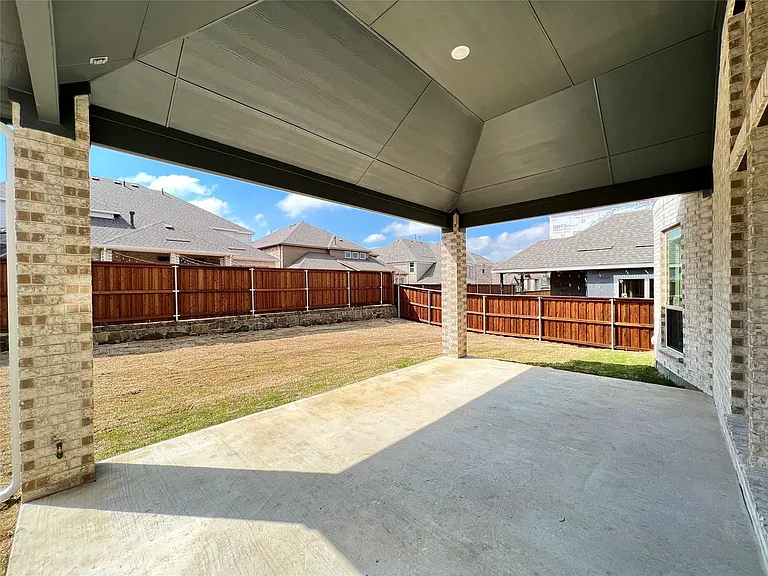 2821 Adon Springs Ln — Photo 36
