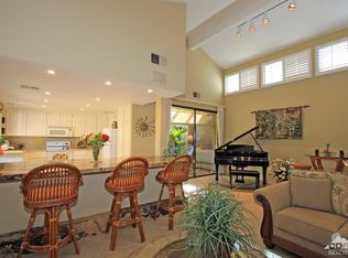 240 Castellana S, Palm Desert, CA 92260