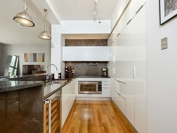 5th image of 240 Park Ave S APT 12C