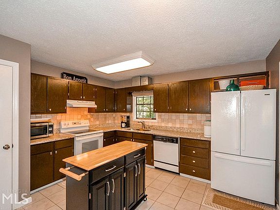 4th image of 118 Driftwood Ln #19