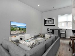 154 61st St, West New York, NJ 07093