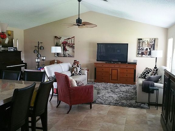 2nd image of 8094 Villa Dr