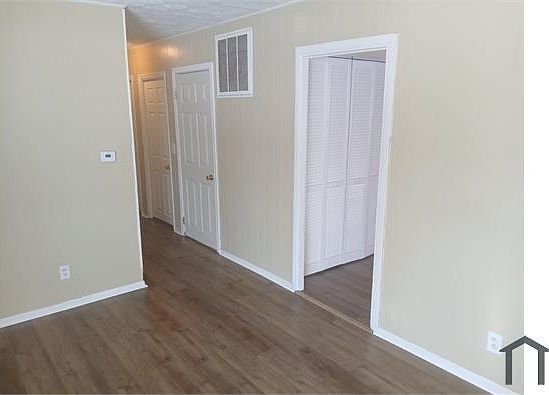 4th image of 4207 Otis Dr