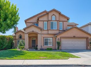 1173 E Carnoustie Ave, Fresno, CA 93730