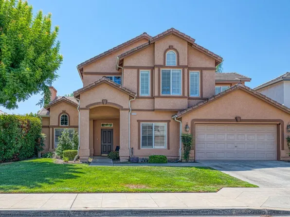 1173 E Carnoustie Ave, Fresno, CA 93730
