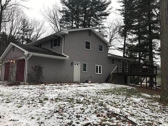 4th image of 203 Birchwood Dr