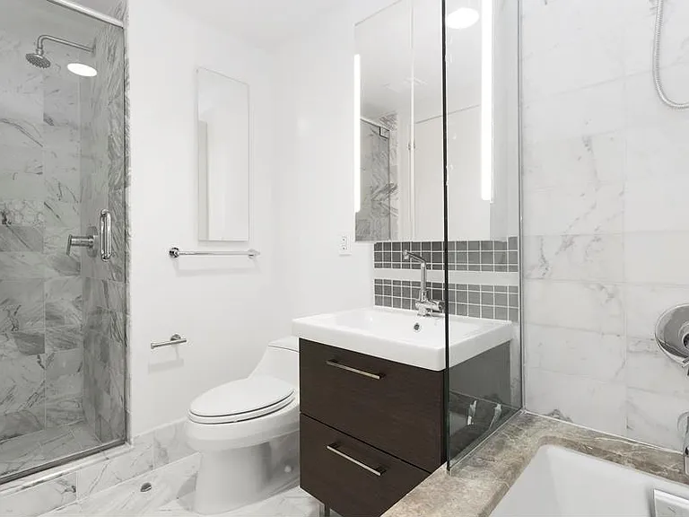 446 Kent Ave #2C — Photo 5