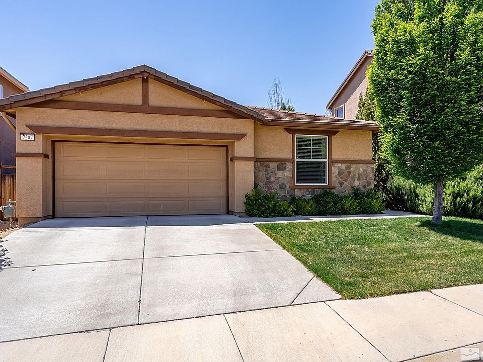 1st image of 7207 Fox Wood Ln
