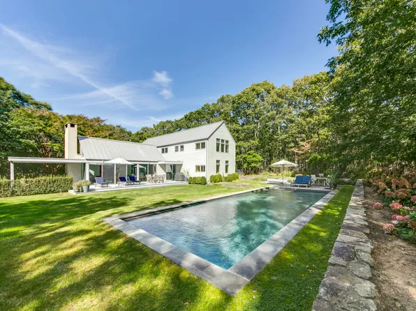 197 NW Path, Sag Harbor, NY 11963