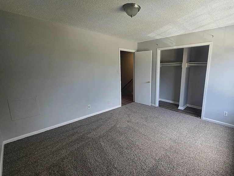1204 S 1st St #1 — Photo 9