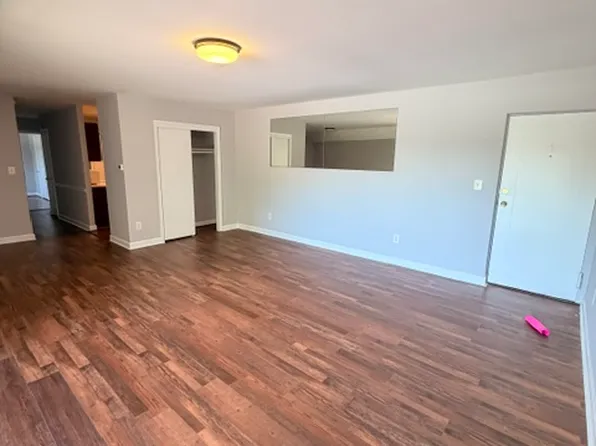 7515 Riverdale Rd APT 1905, Hyattsville, MD 20784