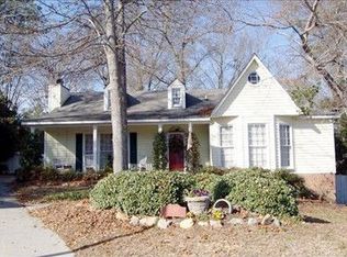 8 Forest Walk Ct, Irmo, SC 29063