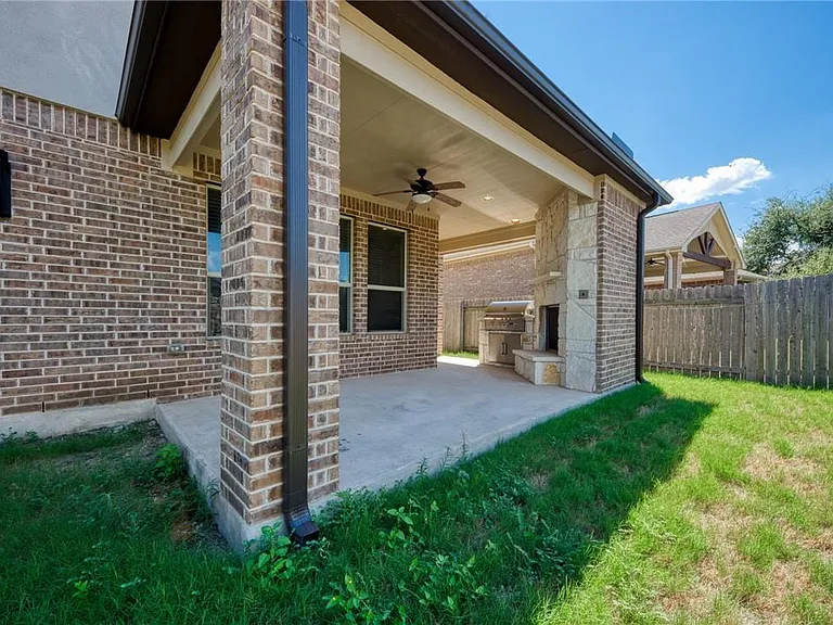 14204 Tyburn Trl — Photo 22