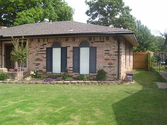 2nd image of 605 Greg Dr