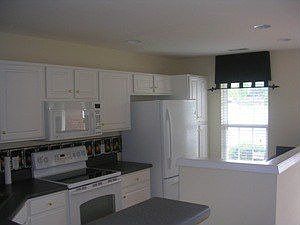 4th image of 1010 Eagles Nest Ln
