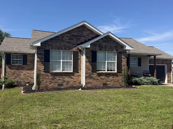 1033 Tylertown Rd, Clarksville, TN 37040