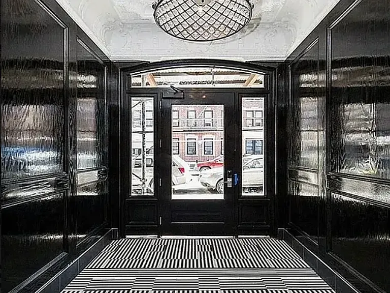331 Keap St #3 — Photo 8