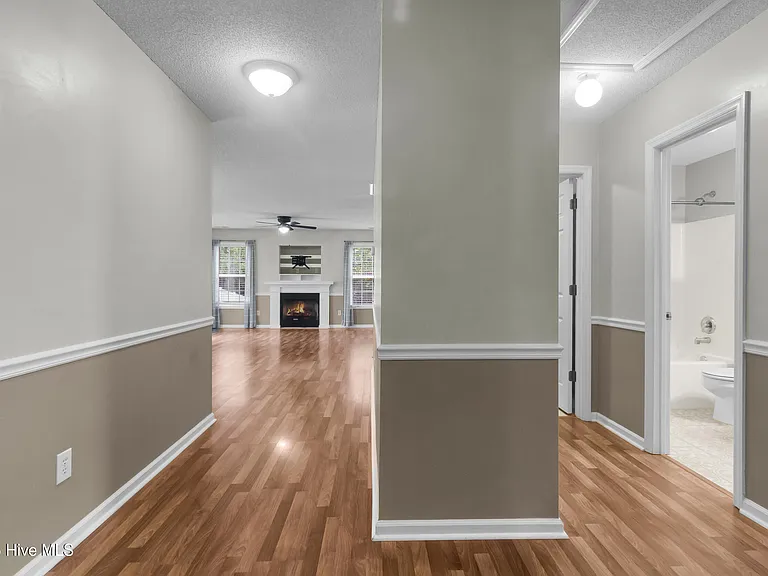 123 Luke Ct — Photo 2