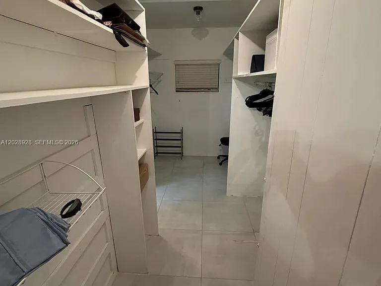 3600 SW 26th St — Photo 7