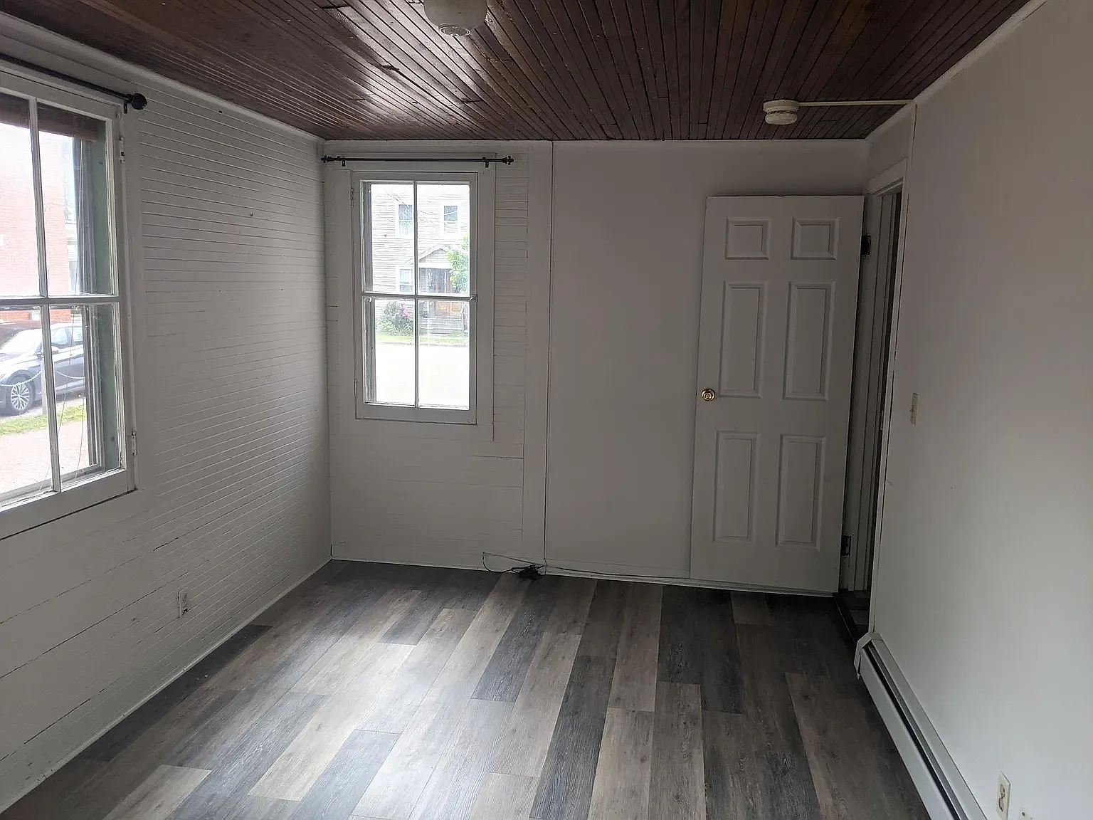 3 bed, $2,400 — Photo 4