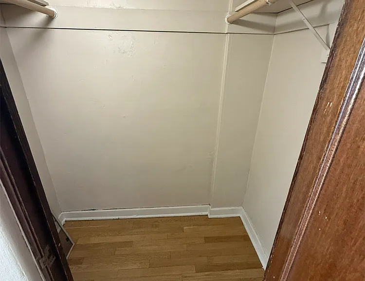 The Blackstone Apartments — Photo 14