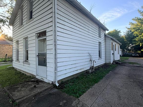 2nd image of 1815 W Monroe St