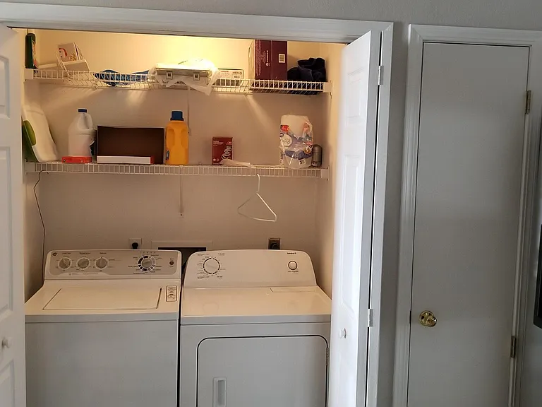 1020 Duchess Dr — Photo 8