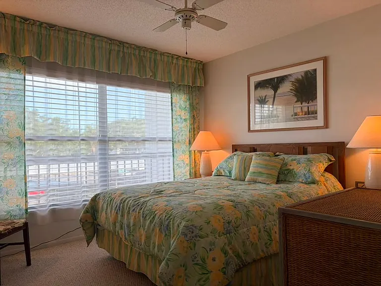 1324 Pasadena Ave S #206 — Photo 18
