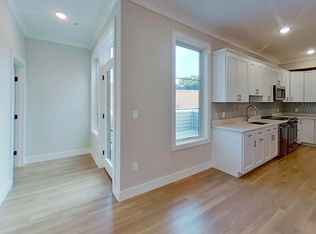 106 Warren St #7, Brighton, MA 02135