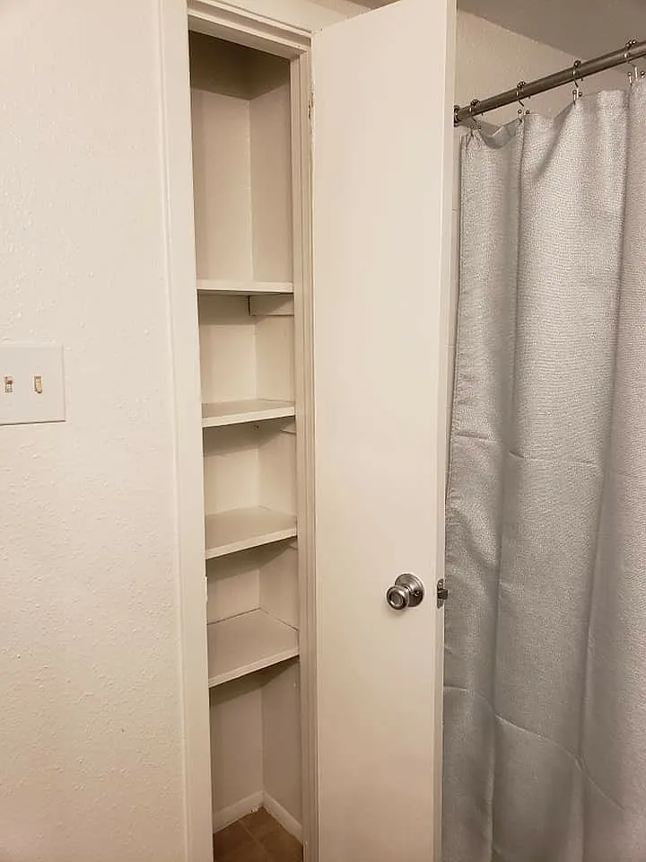 Cedar Bluff Apartments — Photo 4