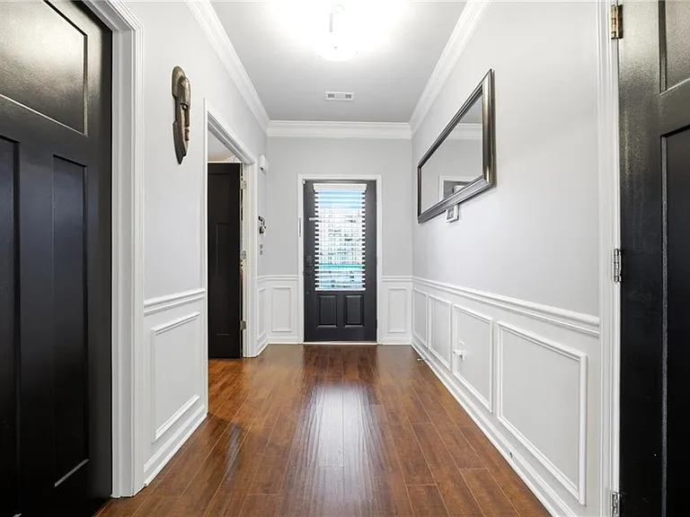 268 Oak Rd — Photo 4